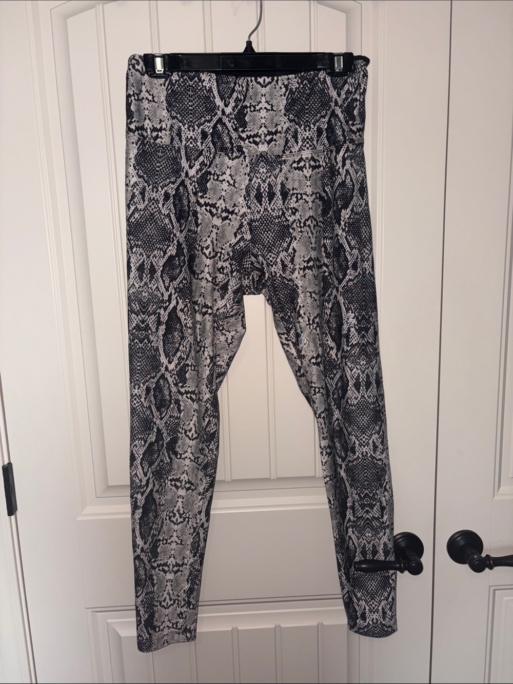 Marika Black & White Snake Print Leggings